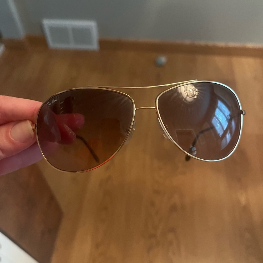 Ray-Ban Gold Frame Aviators - Picture 3 of 4